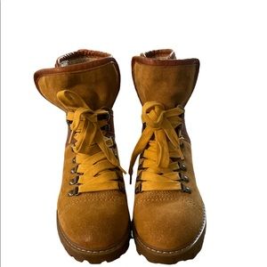 Frye and Co Anise leather/suede lace up hikers boots w/Shearling size 7.5